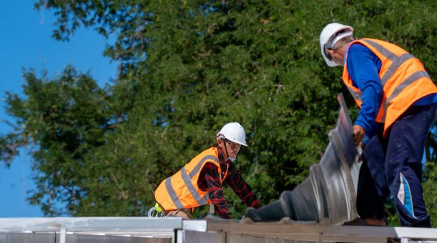 Professional Flat Roofing Installation in Spalding, NE